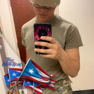 Meet your Posher, Rafael